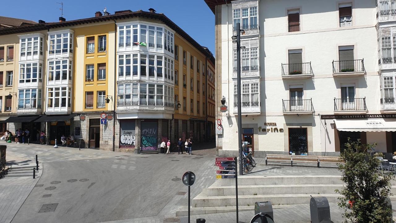 Hostal Del Arquitecto Витория Экстерьер фото