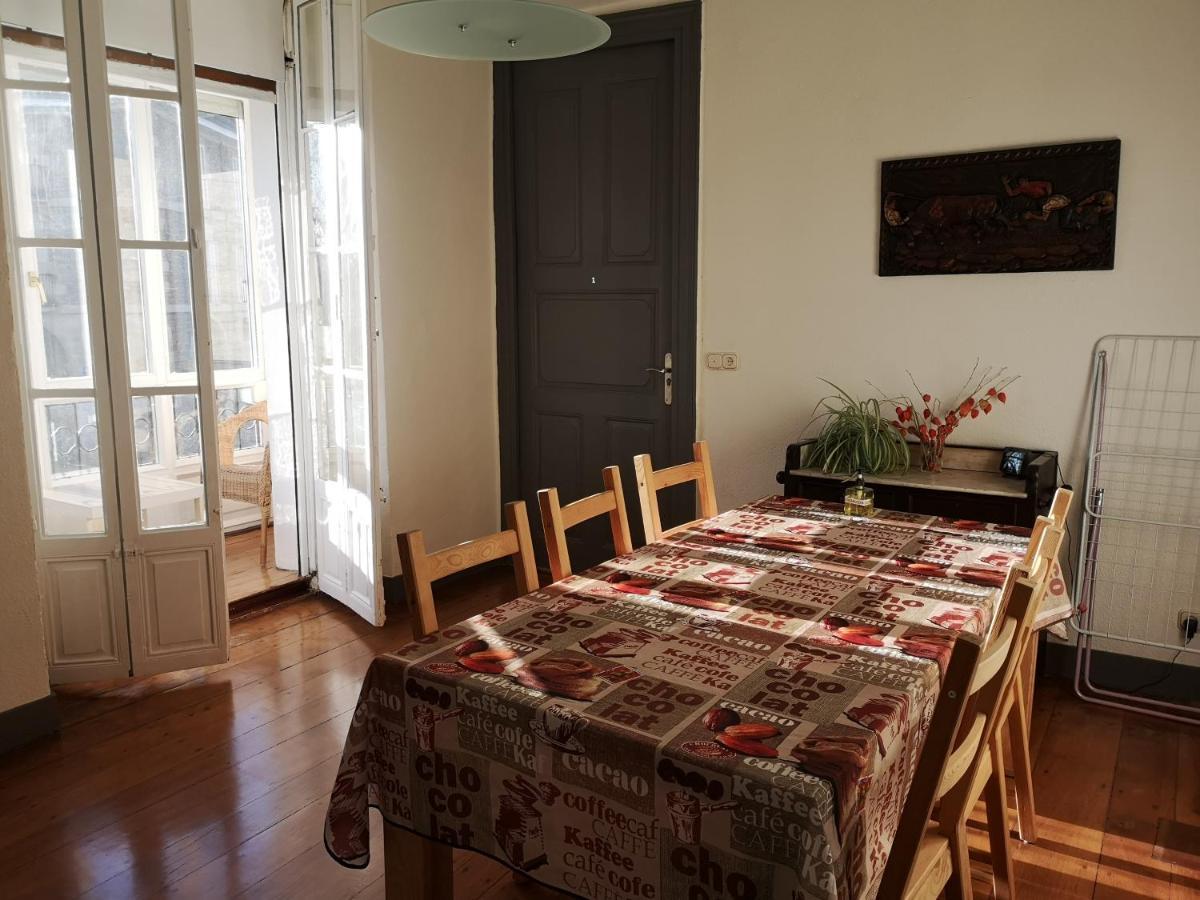 Hostal Del Arquitecto Витория Экстерьер фото