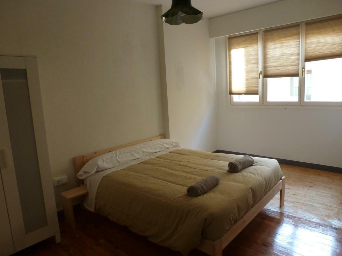 Hostal Del Arquitecto Витория Экстерьер фото